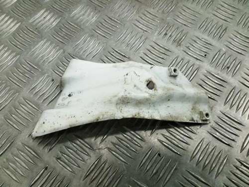 VW GOLF VII Variant BA5, BV5 Kotflügelhalter vorne links 5K6821138 34719680