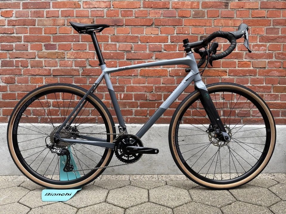 NEW! Bianchi Impulso Allroad Disc Gravel/Roadbike/Shimano GRX 2x11/Size 59