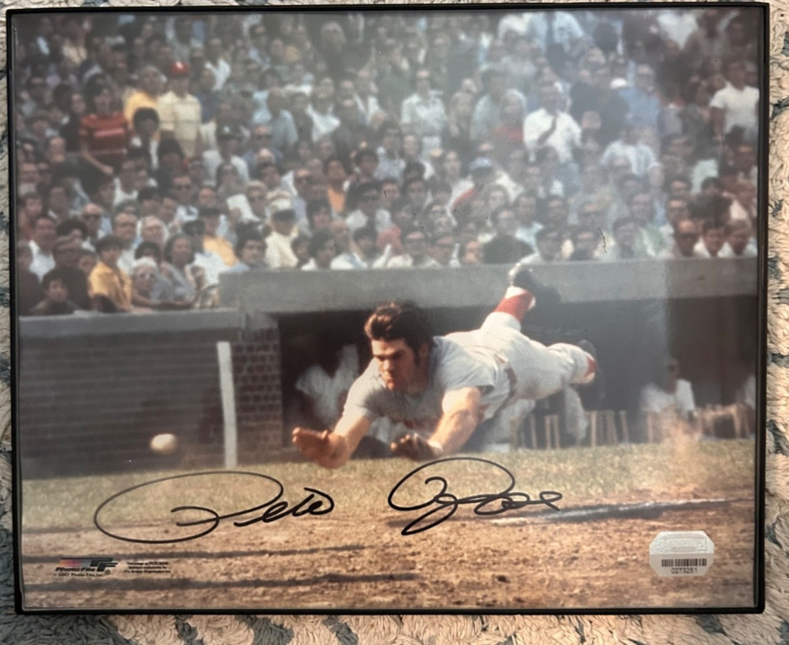 Pete Rose Autographed Picture Framed With Plate 8 x 10”