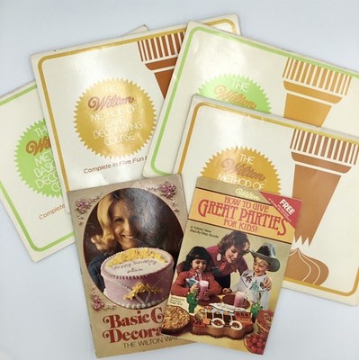 Vintage Lot 1975-1983~ The Wilton Method Courses~Cake Decorating/Baking +