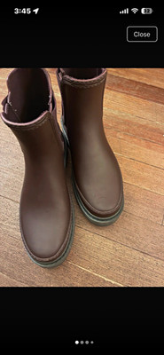 HUNTER Women's refined stitch Chelsea Ankle Rain Boots Pull-On Logo US 10 EU 42