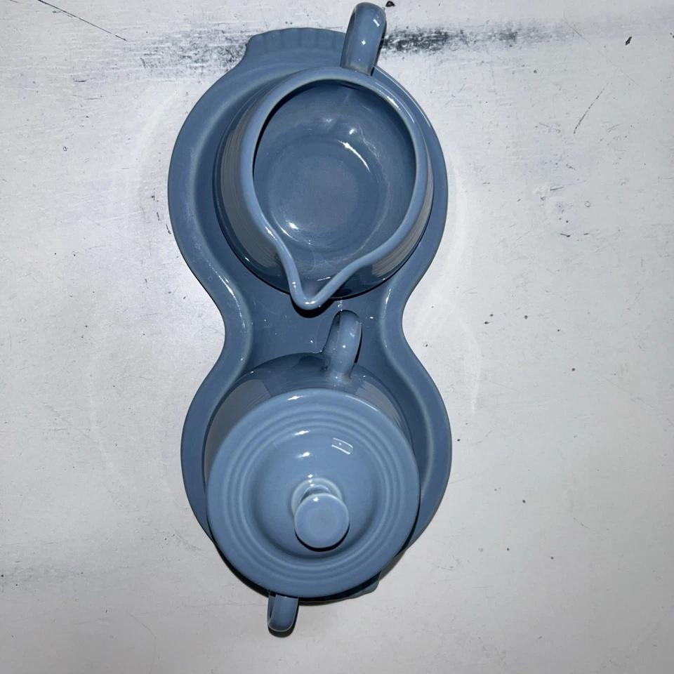 Fiesta Crema Tapa/Bandeja Azúcar Set Periwinkle Azul Retirado 4 piezas 10”Lx4.75”Wx4.25”H Foto 4 de 4