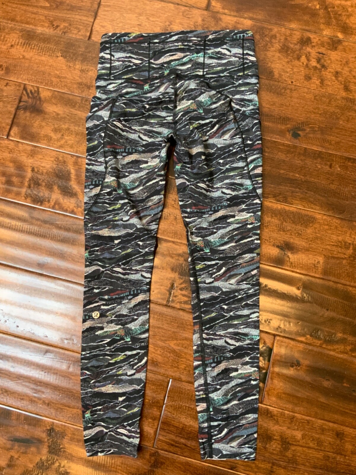 Lululemon Multicolor Patterned Athletic Pants, Si… - image 2