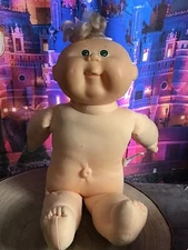 Cabbage Patch Kids Blond Hair / Green Eyes 14” Dimple 1989