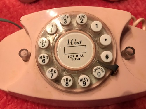 Crosley CR59 retro-style landline phone in vintage pink, works on Landlines - Zdjęcie 6 z 7