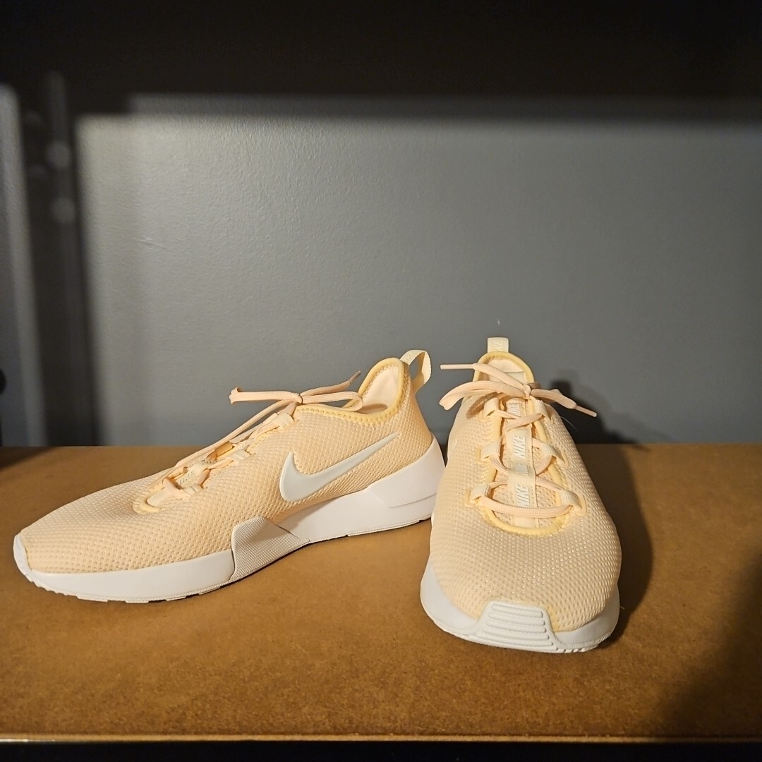 Nike Women's Ashin Modern AJ8799-800 Guava Ice Pink size 10