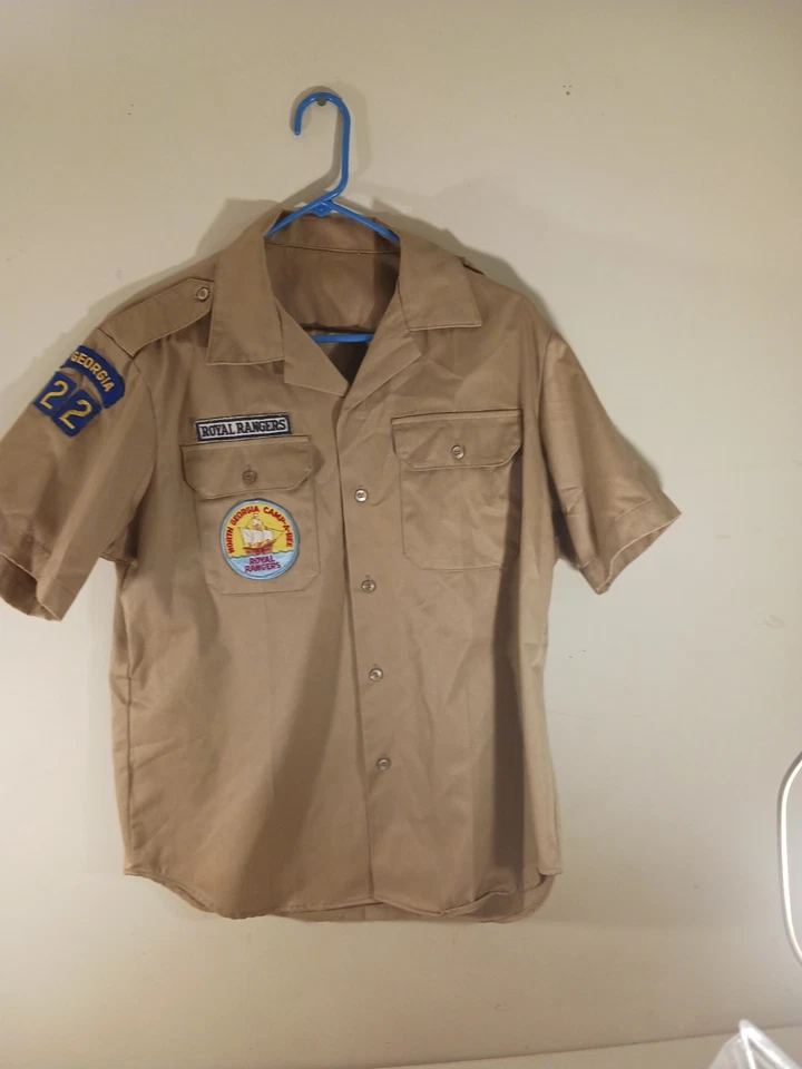 Vintage Royal Rangers Shirt Pioneers Short Sleeve Uniform Medium Large Patches - Image 3 of 4