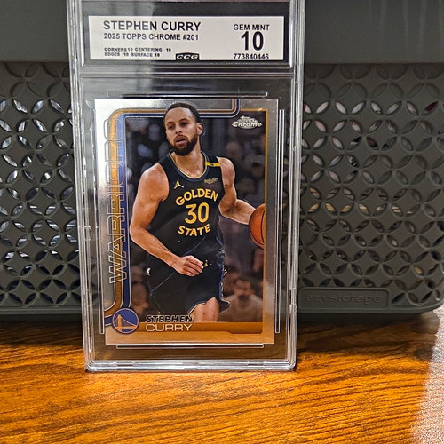 2025 Topps Chrome Stephen Curry #201 card