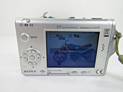 Sony Cyber-shot DSC-T7 5.1MP Digital Camera - Silver for sale