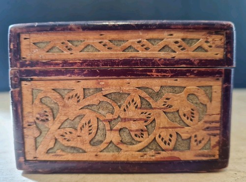 VINTAGE TABLE BOX FRETWORK DECORATION - Picture 15 of 19