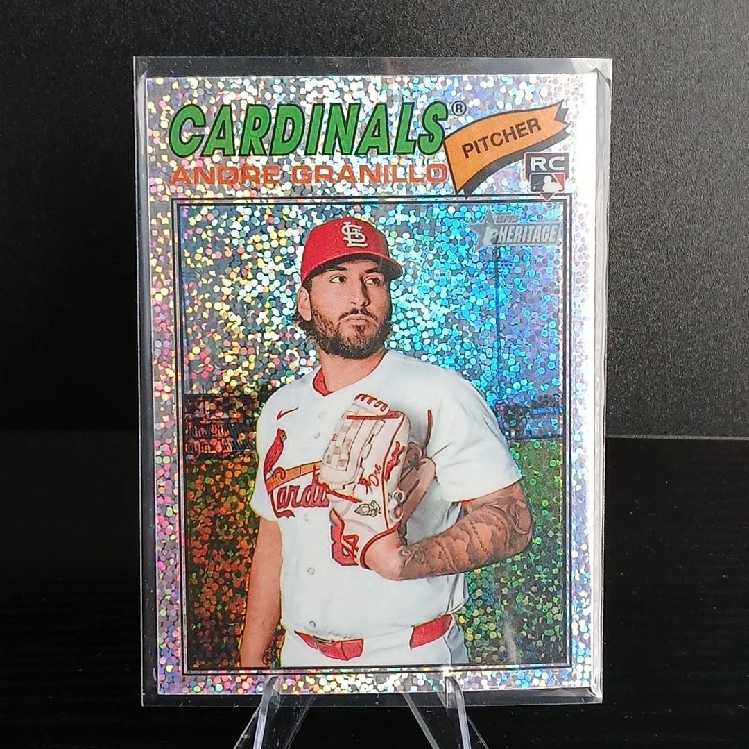 2026 Topps Heritage - Andre Granillo #32 Chrome Silver Sparkle Refractor (RC)