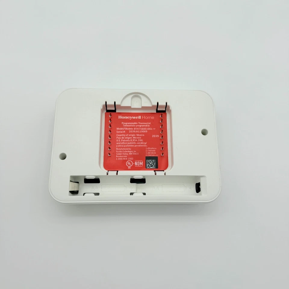 Honeywell Home RTH7560E T5 7-Day Programmable Thermostat Backlit Digital White - Image 3 of 4