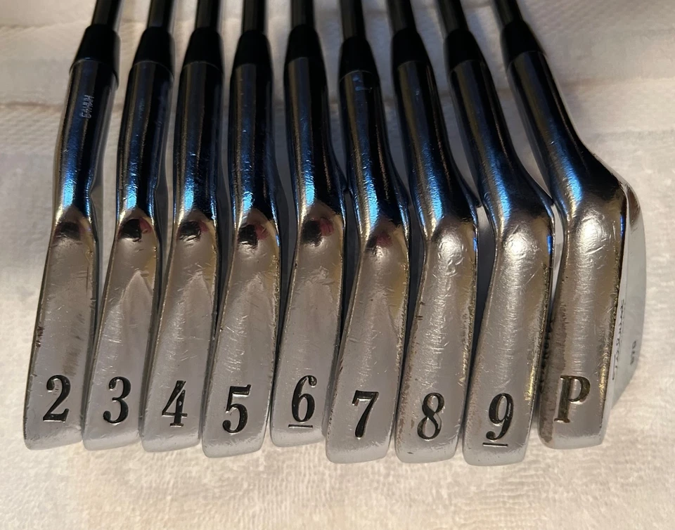 Titleist 670 Forged Iron Set, MRH, 2-PW, Dynamic Gold Tour Issue, X-100 - LOOK! - Image 2 of 4
