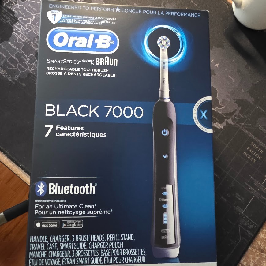 Oral-B SmartSeries 7000 Rechargeable Toothbrush w/Bluetooth 