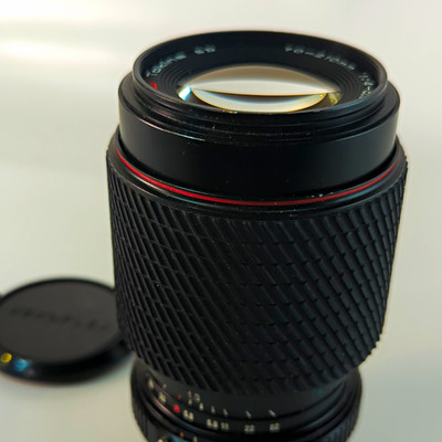 Tokina SD 70-210mm 1:4-5,6 manuell Zoomobjektiv Pentax K Ø52mm