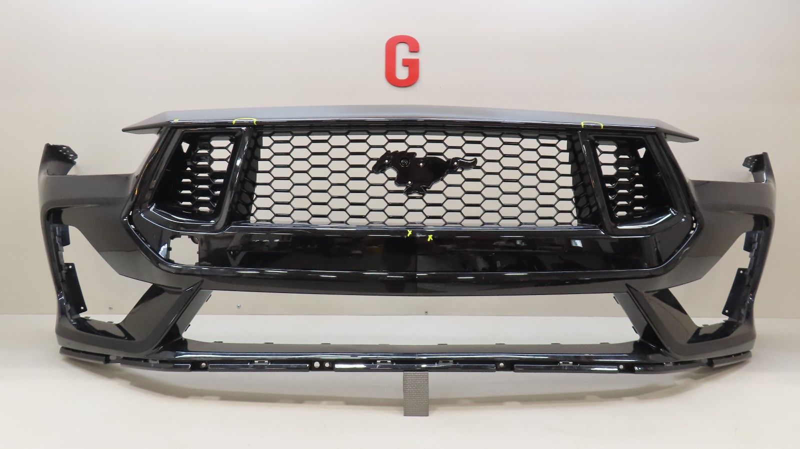 2024-2025 FORD MUSTANG GT FRONT BUMPER COVER PANEL OEM PR3B-17C831