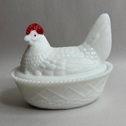 Vintage 5" Westmoreland White Milk Glass Hen on Nest Covered Dish Red Comb