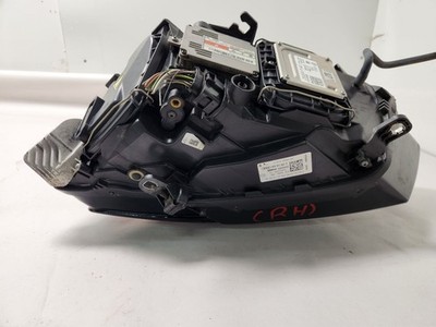Used Right Headlight Assembly fits: 2015 Audi Q5 xenon HID self leveling opt 8Q3