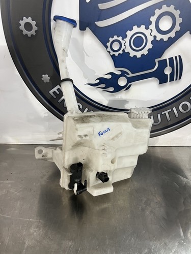 11-14 FORD FOCUS MK3 WINDSCREEN WASHER BOTTLE BV6117B618