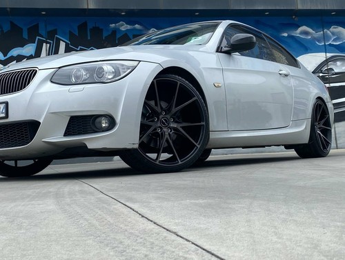 19 inch INOVIT SPEED Wheels in Black Dark Tint Staggered 19x8.5 19x9.5 PCD 5x120 - Picture 7 of 12