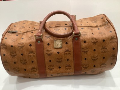 MCM duffle-type weekender bag. Authentic with logo plate/serial number. ExCond!