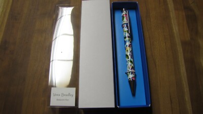 New Vera Bradley Ball Point Twist Pen a very pretty color Pattern Marian Floral