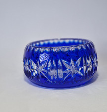 Sehr schöne Konfektschale aus blauem Bleikristallglas,in sehr gutem Zustand
