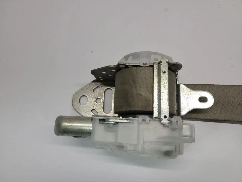 2007-11 TOYOTA CAMRY RH RIGHT FRONT SEAT BELT RETRACTOR Foto 4 de 4