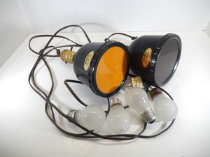 VINTAGE YANKEE MODEL SL-2 DARKROOM SAFELIGHT PAIR