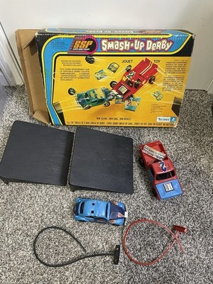 Vtg 1973 Kenner SSP Smash Up Derby 2 Cars Ramps W/Box | eBay