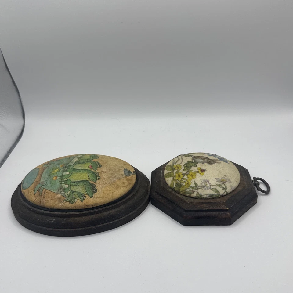 Vintage Butterfly Beaded Glass on Wood Plaque Wall Hanging Gallery Wall Set - Image 4 of 4