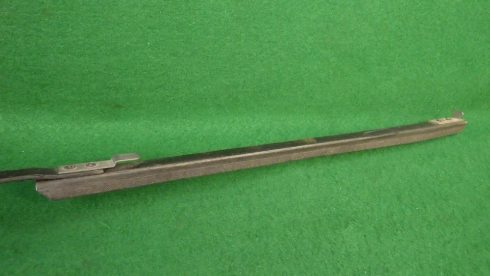 Nuevo de Lote Antiguo Ford 11A-7021550 Canal de Funcionamiento de Vidrio/Modelos Difusos 1941? Foto 2 de 4