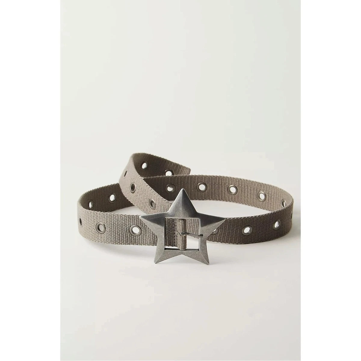 NWT Free People Hex Hip Red Studded Leather Belt M/L Boho Statement Hippie West 4fb0cd198b3f9a62d3ea2f3935ea93  main image 2