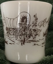 VINTAGE FIRE KING OVEN WARE DAVY CROCKETT WHITE