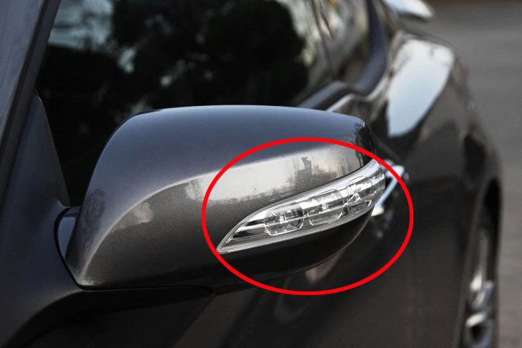 Left Driver side Mirror Signal Lamp for 2010-2016 Hyundai Genesis Coupe - Image 3 of 3