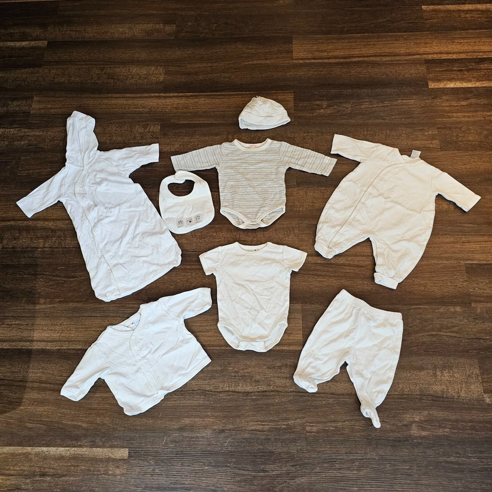 Vintage 2000 Gymboree Unisex White Gray Star Layette Set Lot Bundle 0-3 Baby