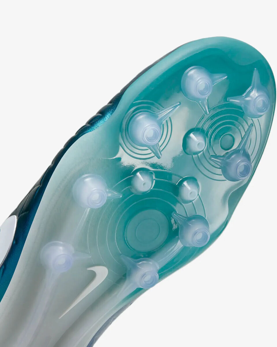 Nike Tiempo Emerald Legend 10 Elite AG Pro Low Top Soccer Nike Tiempo Emerald Legend 10 Elite AG Pro Low Top Soccer