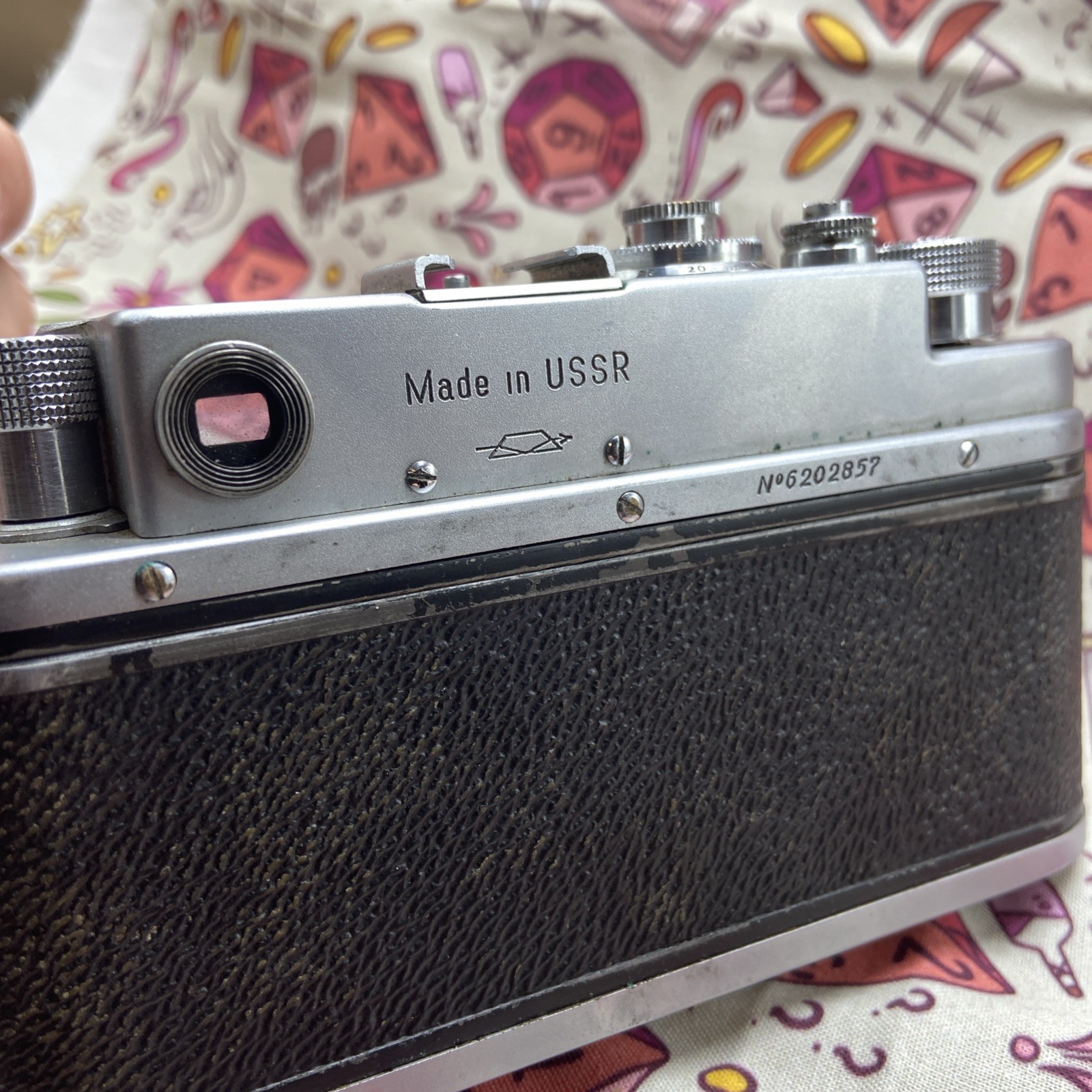 Vintage Camera Lot It 6  Canon AE-1 Kodak Pentax Petri Perkeo I Zorki 4 Untested