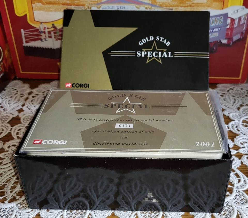 Corgi Classics 1:50 CC25501 "GOLD STAR SPECIAL" Guy Arab Bus. Limited Edition.  - Bild 4 von 4