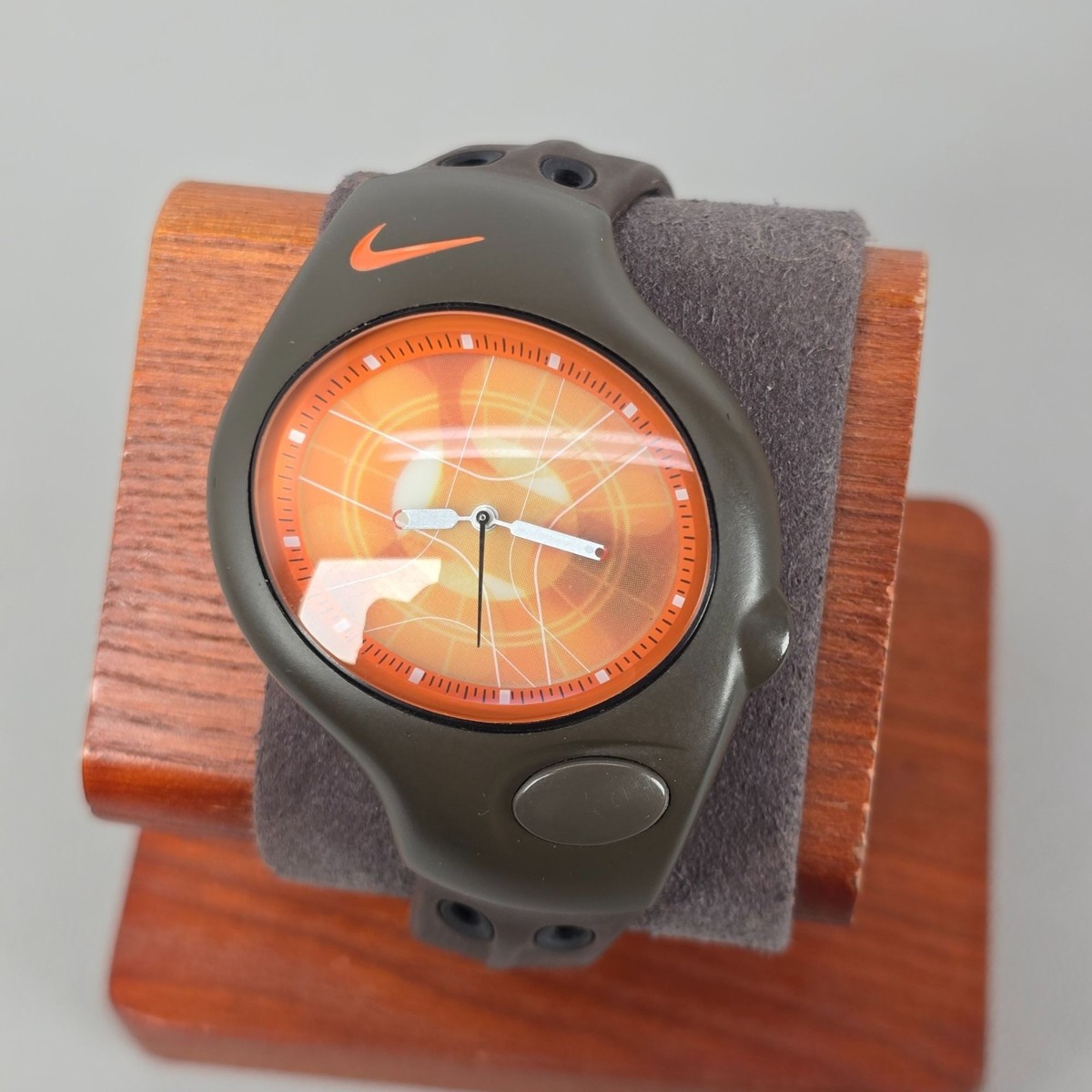 Vintage Nike Triax Analog Sports Mens Womens Watch Dark Mocha
