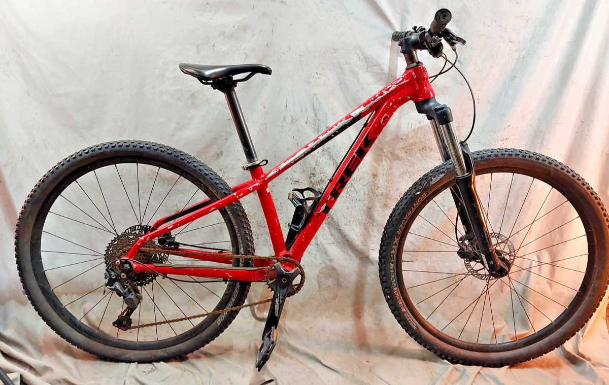 シューピー　Trek マウンテンバイク レッド 26.5インチ 値下げしました Trek マウンテンバイク 26インチ