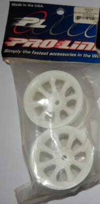 Proline Agitator White Hinterräder (Traxxas Elec Stampede / Rustler) NEU 2652W