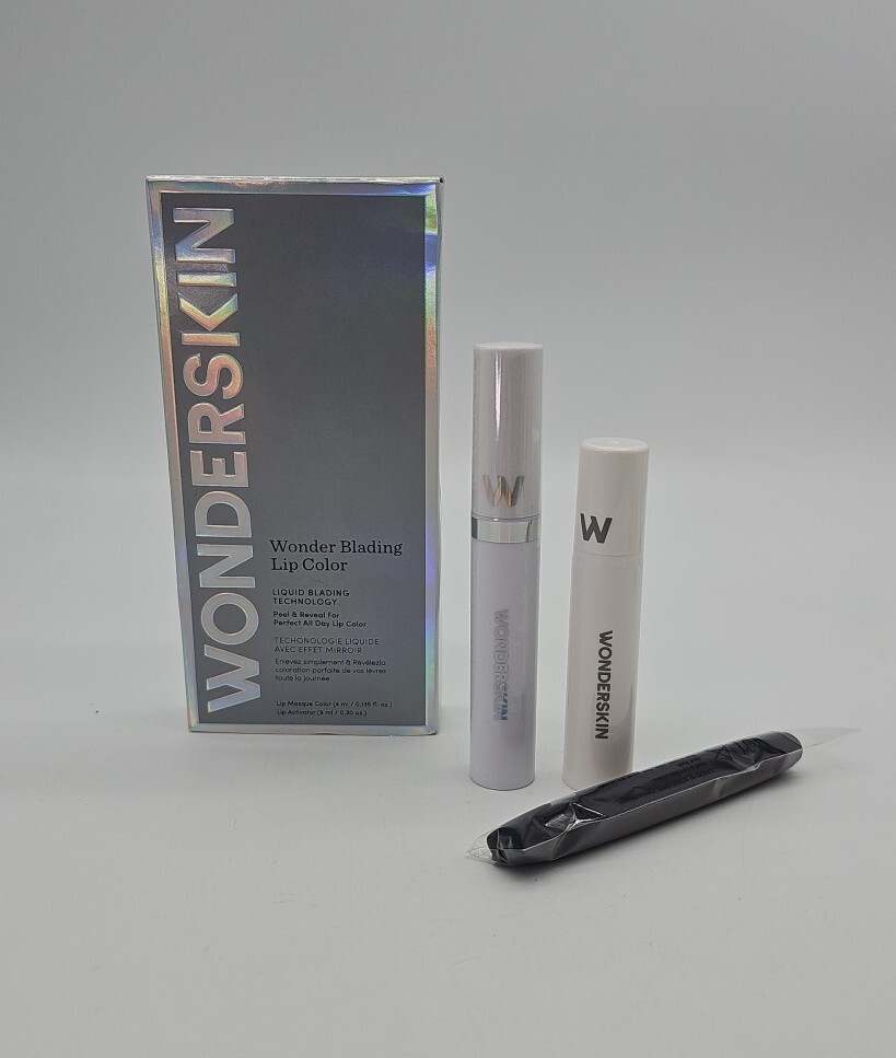 Wonderskin Wonder Blading Peel and Reveal Lip Stain Kit w Activator