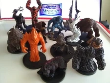 U-PIck Large Uncommon Figures Dungeons and Dragons Miniatures Game Your Choice