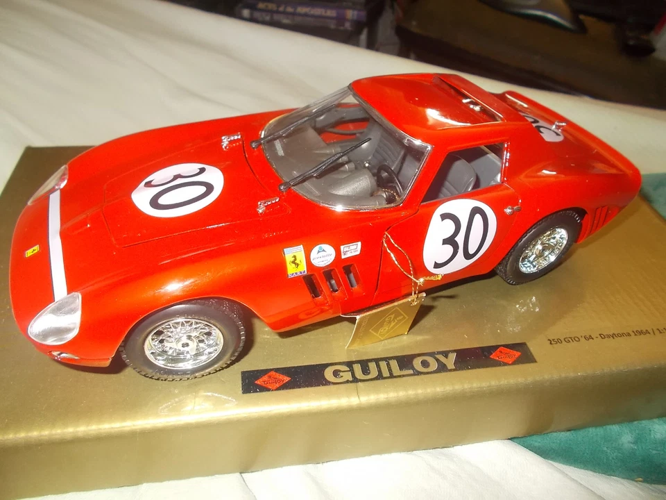 1/18 1964 FERRARI 250 GTO COUPE DAYTONA 2000 KM 1ST GUILOY (RARE DECALED) - Image 3 of 4