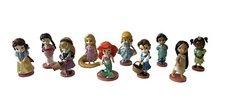 Disney Store 10 Piece Princess Animator’s Deluxe Figure Collection Playset 3.5”
