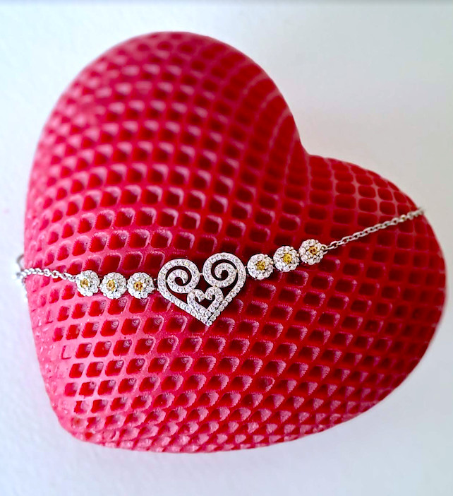 Bracelet coeur saphir jaune argent 925 à porter au quotidien ou en soirée