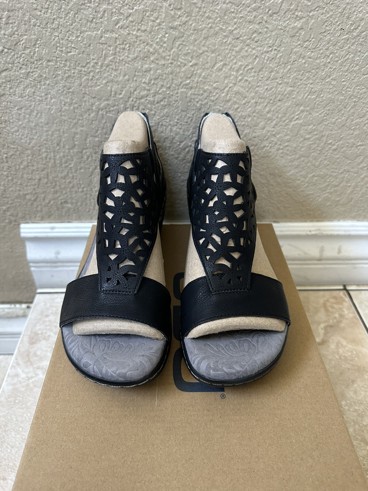 JBU by Jambu Women’s Isla Vegan Wedge Sandals Black Foam Shoes Size 7.5