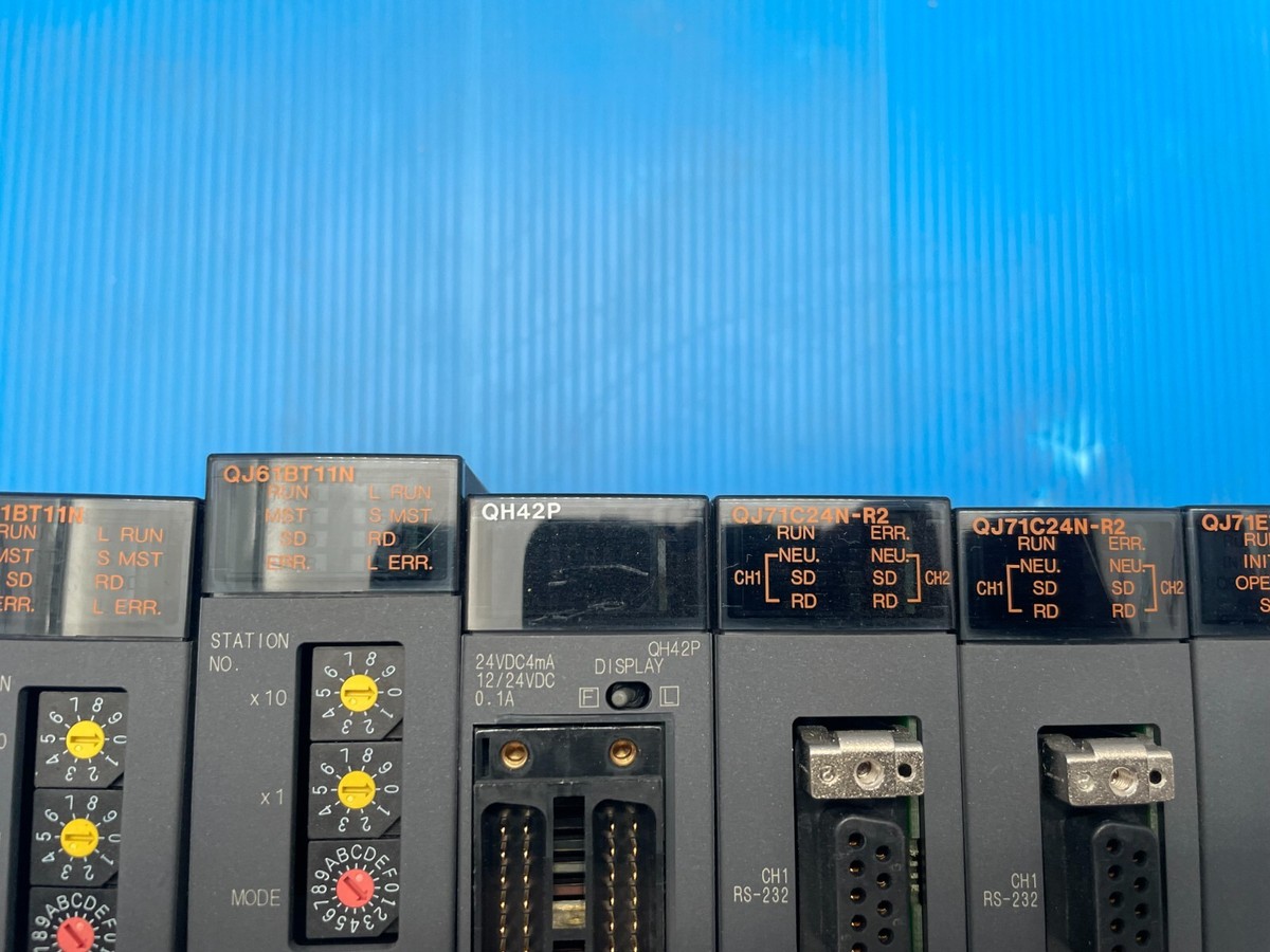 Mitsubishi Q312B PLC w/ QJ61BT11N, QH42P, QJ71C24N-R2 Mitsubishi Q312B PLC w/ QJ61BT11N, QH42P, QJ71C24N-R2