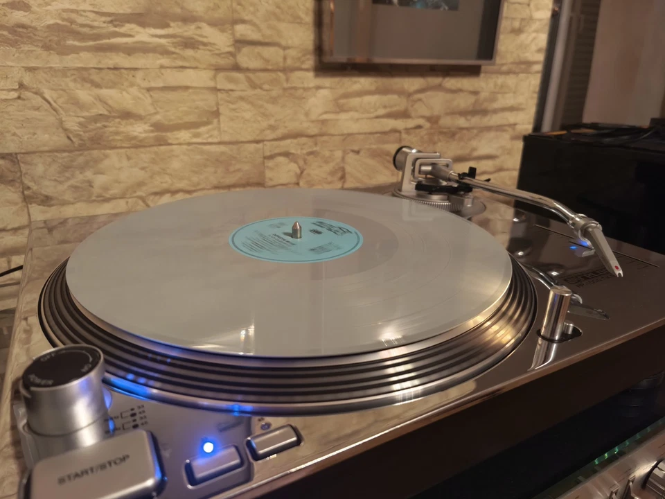 Reloop RP 1000 Plattenspieler Chrome LTD - Bild 3 von 4